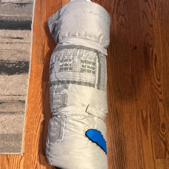 Pottery Barn Kids Batman Sleeping Bag! - Picture 4 of 4